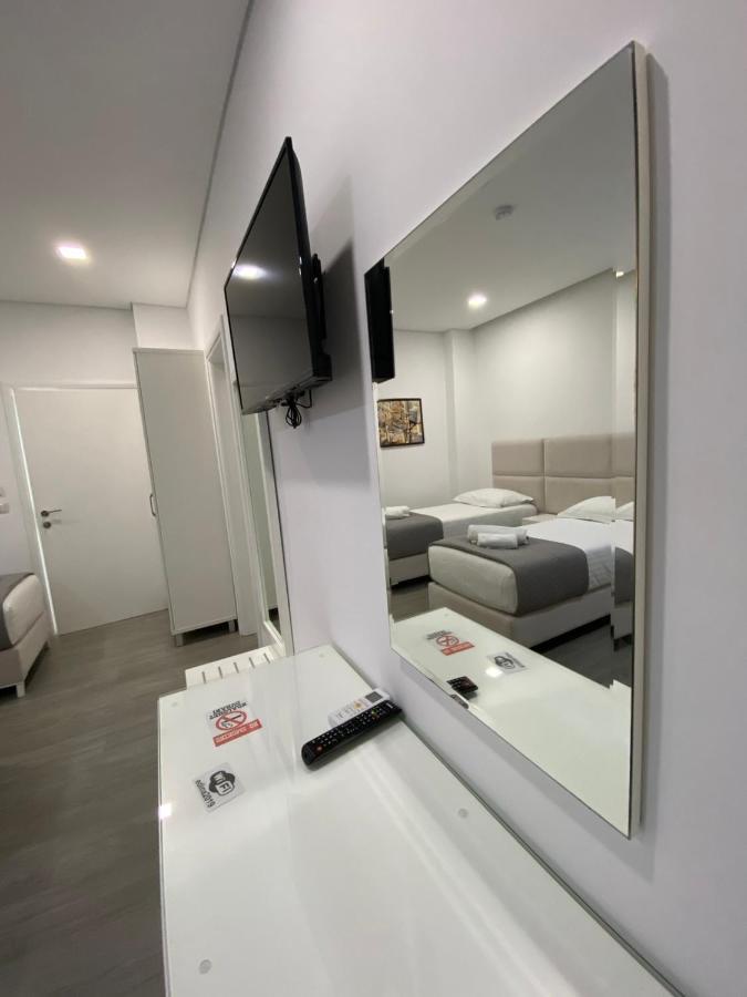Edina By Hp Hotel Σαράντα Εξωτερικό φωτογραφία