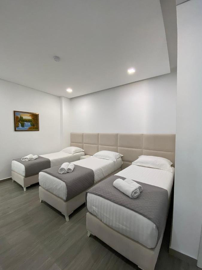 Edina By Hp Hotel Σαράντα Εξωτερικό φωτογραφία