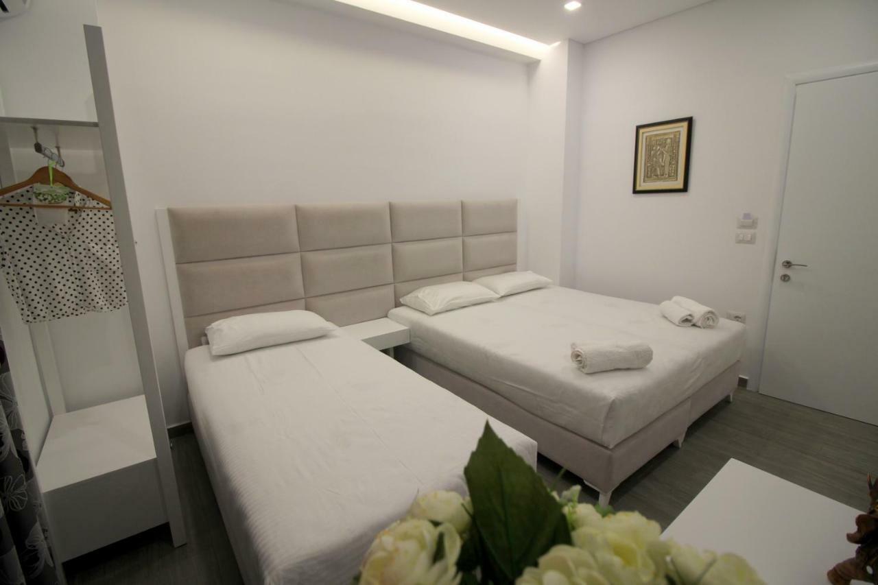 Edina By Hp Hotel Σαράντα Εξωτερικό φωτογραφία