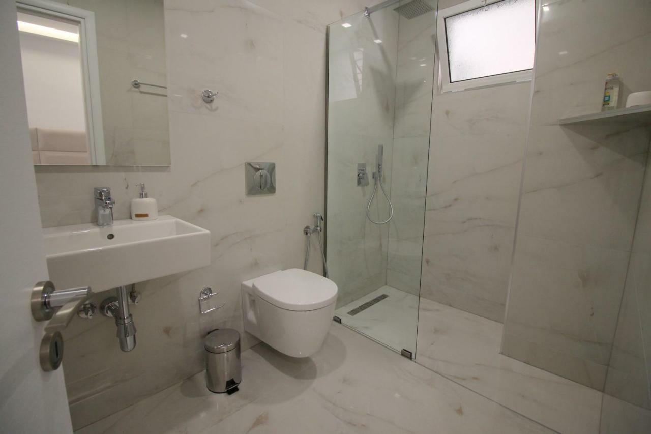 Edina By Hp Hotel Σαράντα Εξωτερικό φωτογραφία