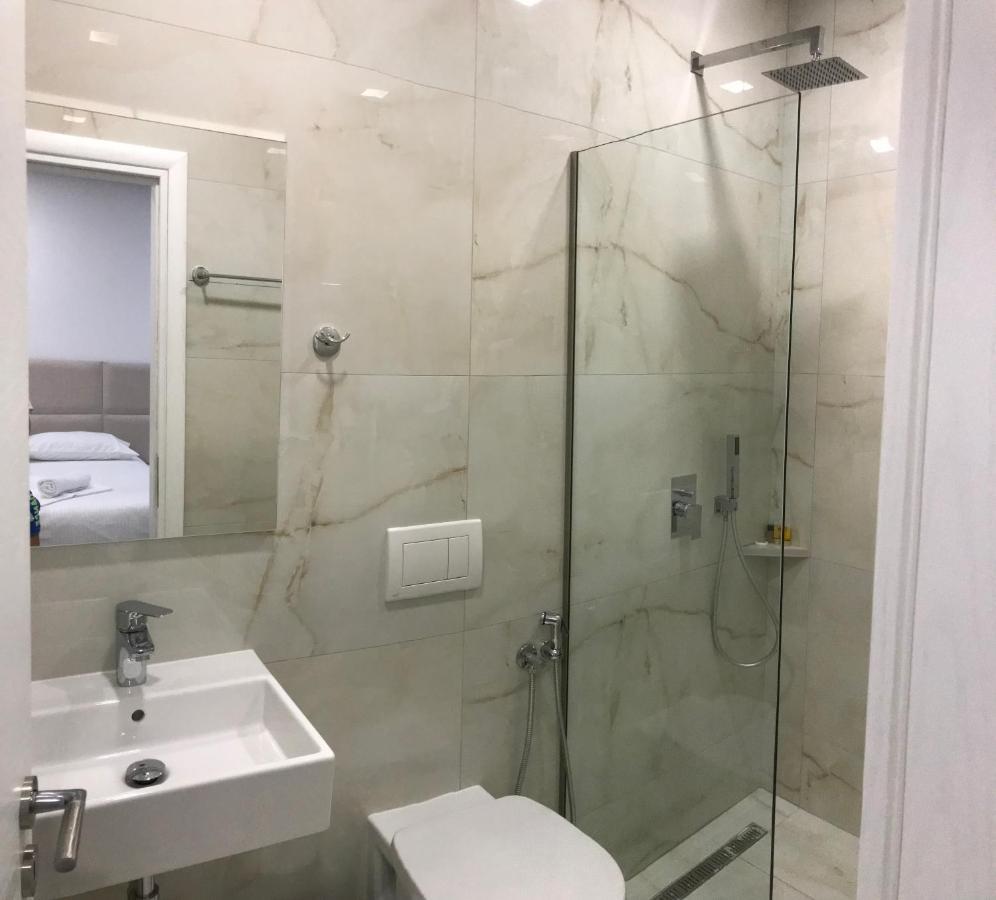 Edina By Hp Hotel Σαράντα Εξωτερικό φωτογραφία